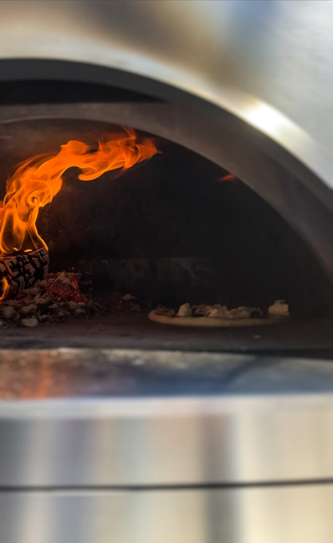 how to cook pizza wood fired oven